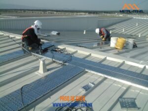 Paso de gato Metal panel construccion